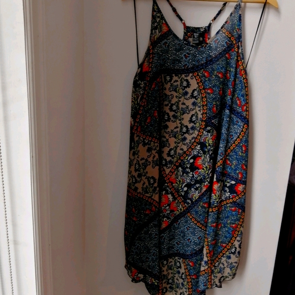 It's Me Brand Sheer Floral Print Breezy Mini Dress - Picture 2 of 5